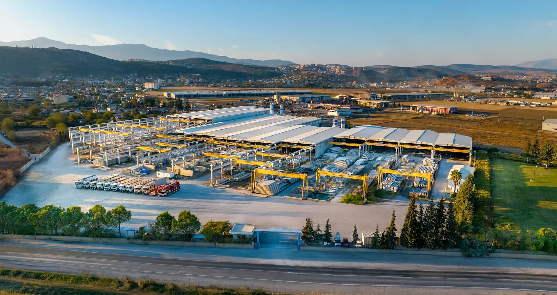PREFABRICATED INDUSTRIAL STRUCTURES<br> <span>Beton Yapı Expertise</span>