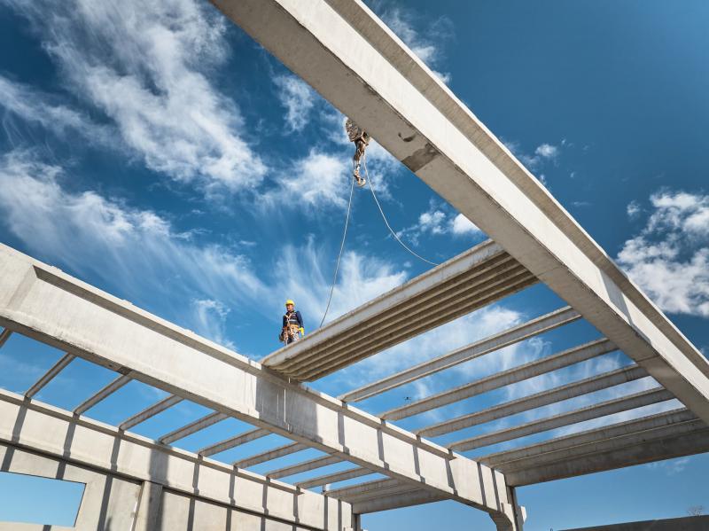 Logistics Planning and Transportation Efficiency in Prefabricated Buildings