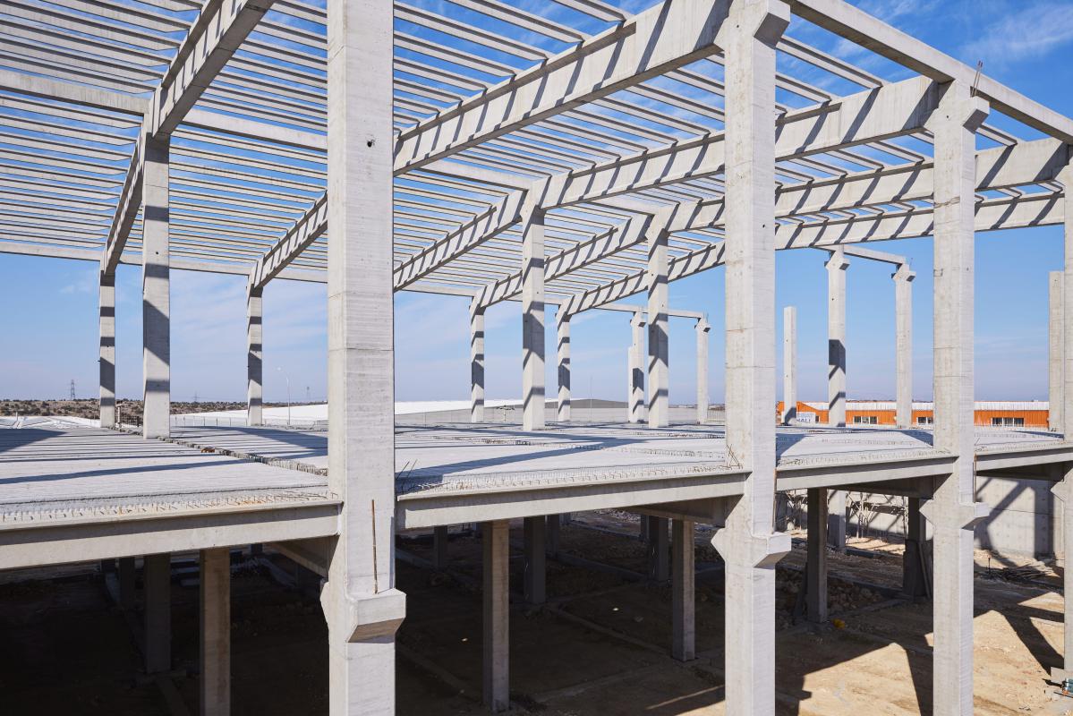 Çok Katlı Prefabrik Yapılarla Yüksek Kapasiteli Fabrikalar Nasıl Kurulur