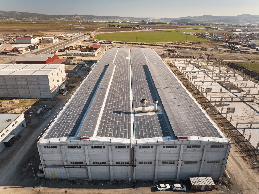 Prefabrik Depo Yapılarında Raf Sistemine Göre Tasarım Nasıl Belirlenir