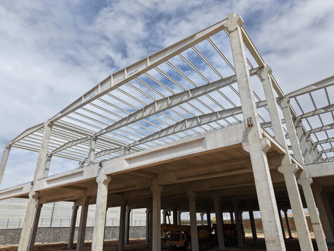 Taşıyıcı Kiriş Seçimi Prefabrik Fabrika Projelerinde Nasıl Yapılır?